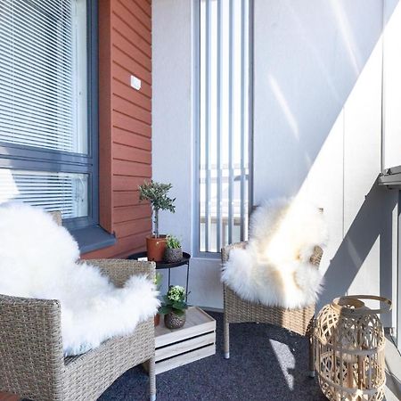 רובניימי Arctic Penthouse City Suite מראה חיצוני תמונה